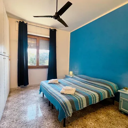 ⋆⋆⋆⋆⋆ In Centro 6 Persone, Ampio E Tranquillo Completo * La Maddalena (Sassari)