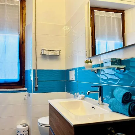 Apartmán ⋆⋆⋆⋆⋆ In Centro 6 Persone, Ampio E Tranquillo Completo La Maddalena (Sassari)