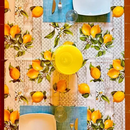 شقة ⋆⋆⋆⋆⋆ In Centro 6 Persone, Ampio E Tranquillo Completo لا ماداّلينا